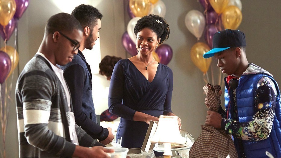 Kimberly Elise in Apple Mortgage Cake