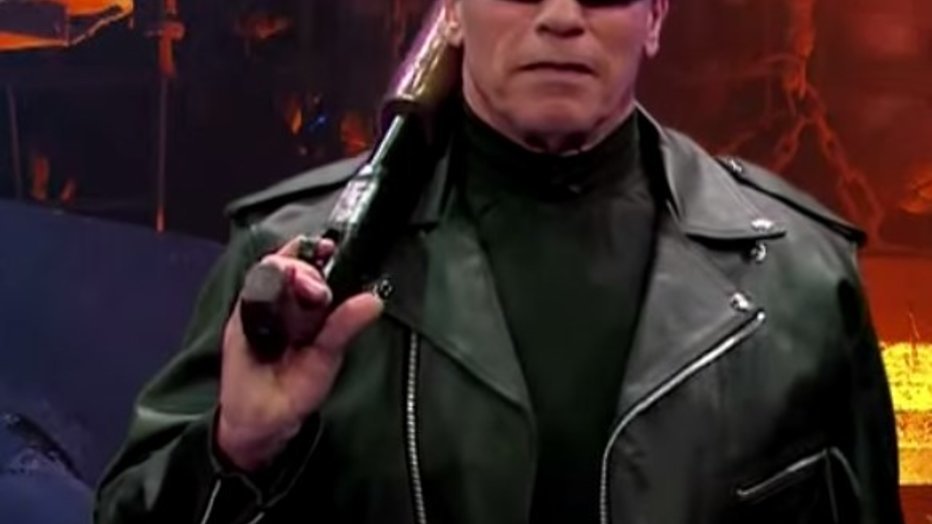 Arnold Schwarzenegger volgt Donald Trump op Arnold Schwarzenegger volgt Donald Trump op