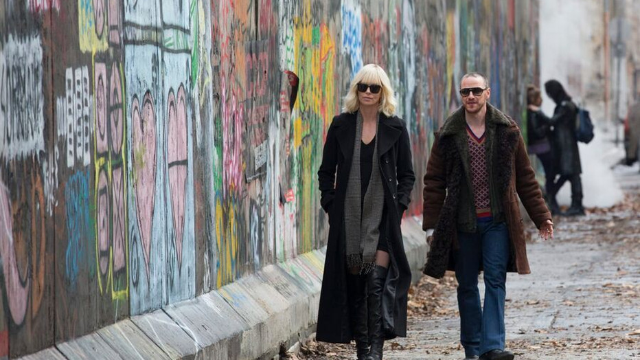 Charlize Theron en James McAvoy in Atomic Blonde
