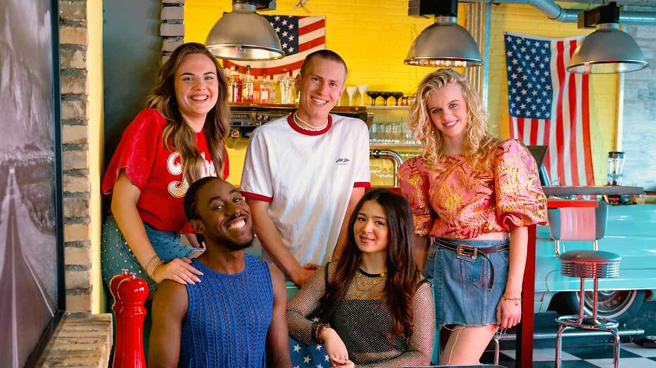 Cast van Au Pairs seizoen zeven