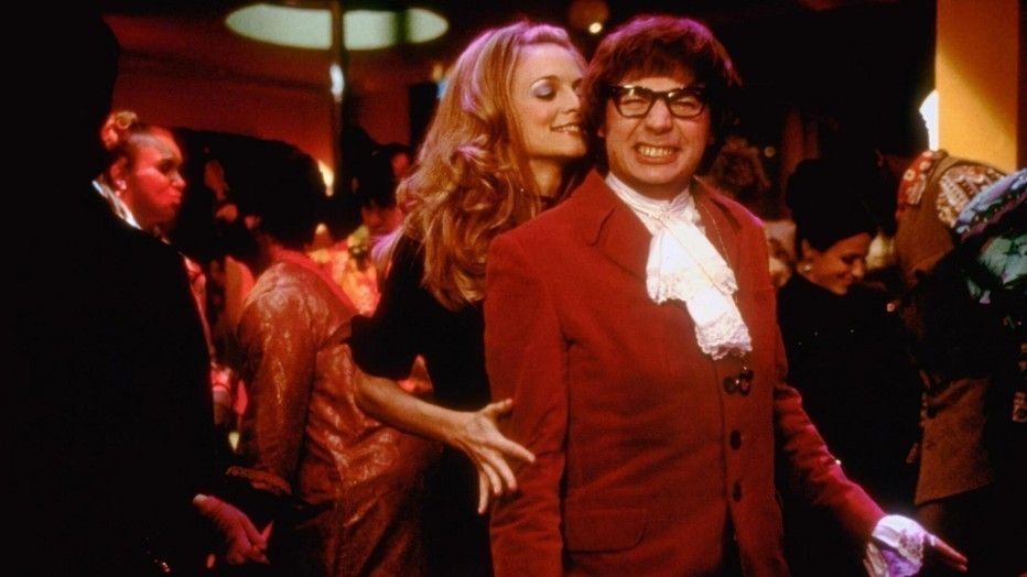 Mike Myers en Heather Graham in Austin Powers: The Spy Who Shagged Me