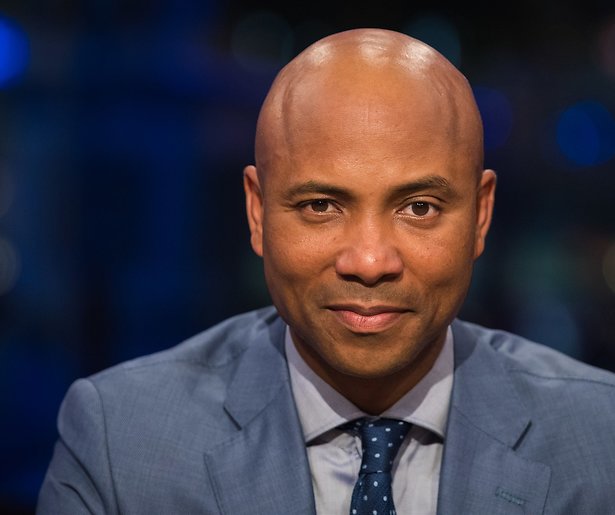 Humberto Tan keert terug weer terug op de late avond