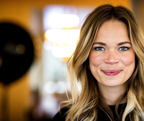 Jet van Nieuwkerk bevallen van eerste kindje