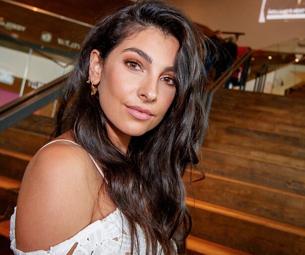 Anna Nooshin en Thijs Boermans in verwachting van eerste kindje samen