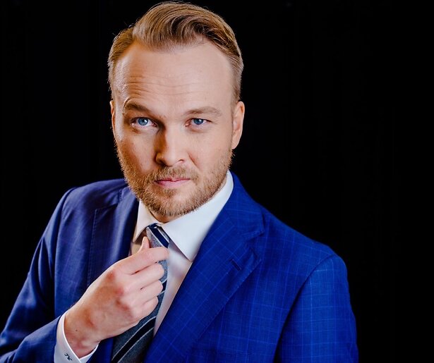 Arjen Lubach onthult de startdatum van zijn nieuwe programma bij RTL
