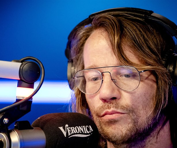 Giel Beelen verruilt Radio Veronica voor nieuwe ochtendshow op NPO Radio 2