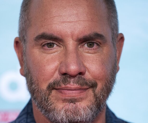 Jeroen van Koningsbrugge gaat nieuw programma maken voor HBO Max en Discovery