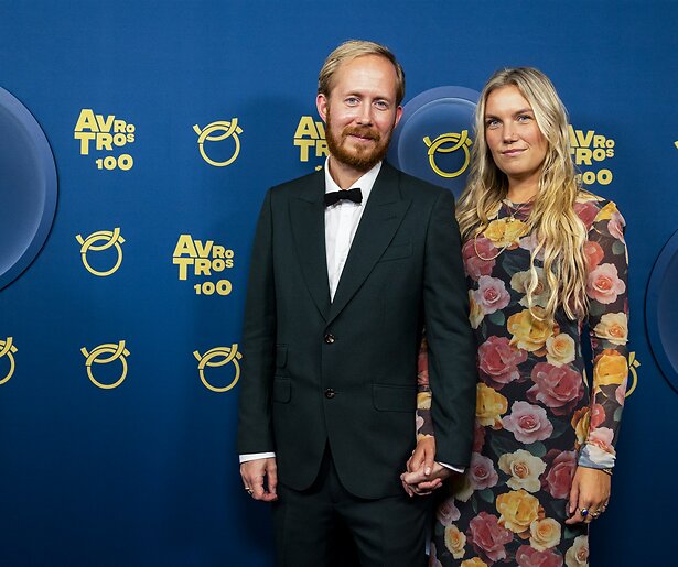 Gezinsuitbreiding en nieuwe rol voor acteur Robert de Hoog