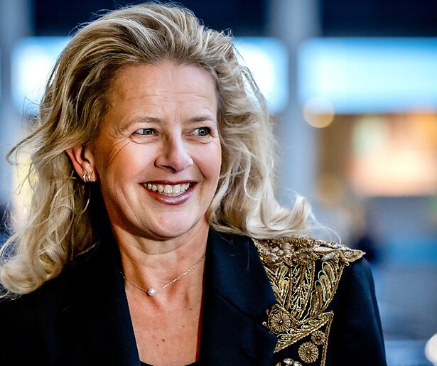 Makers van Máxima komen met nieuwe dramaserie over prinsessen Mabel en Margarita