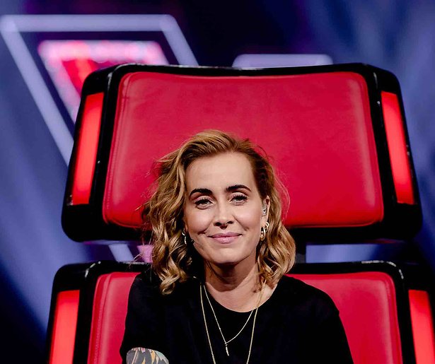 Chantal Janzen vraagt Anouk als commentator bij het Songfestival