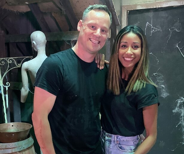 Airen Mylene en Taeke Taekema getrouwd in hartje Amsterdam