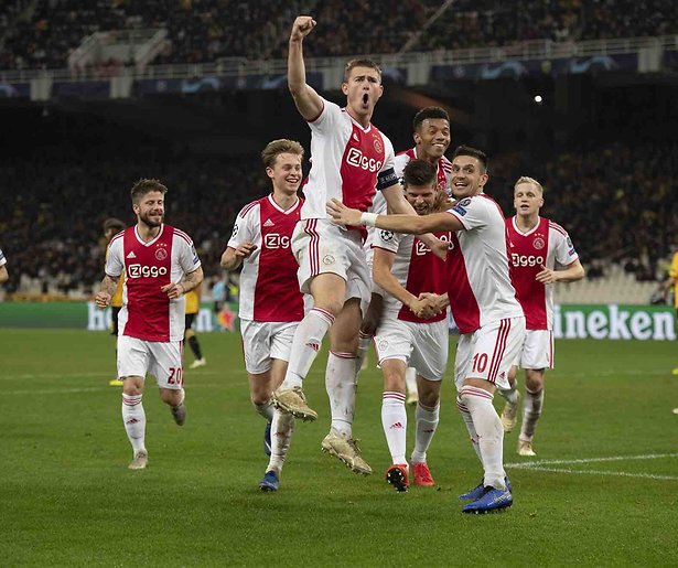 De TV van gisteren: 1,7 miljoen zien Ajax doorgaan in Champions League 