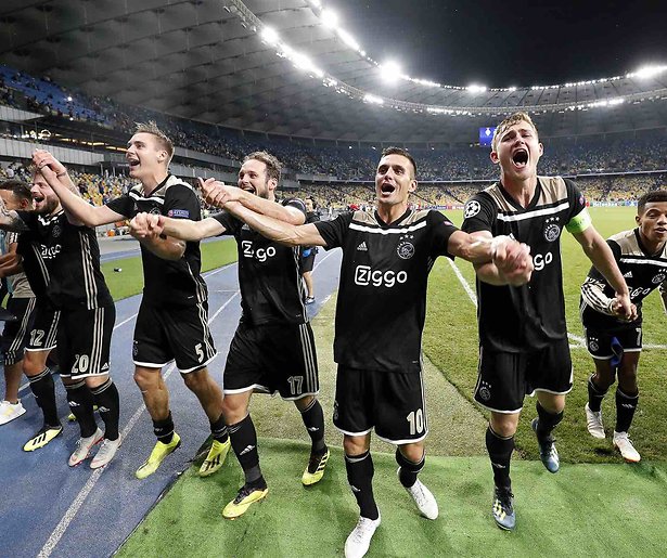 De TV van gisteren: 1,8 miljoen voor winnend Ajax