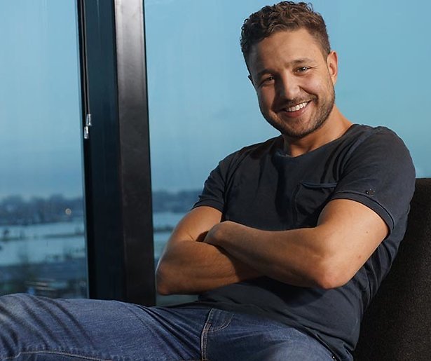 Ajouad El Miloudi over Van DNA tot Z