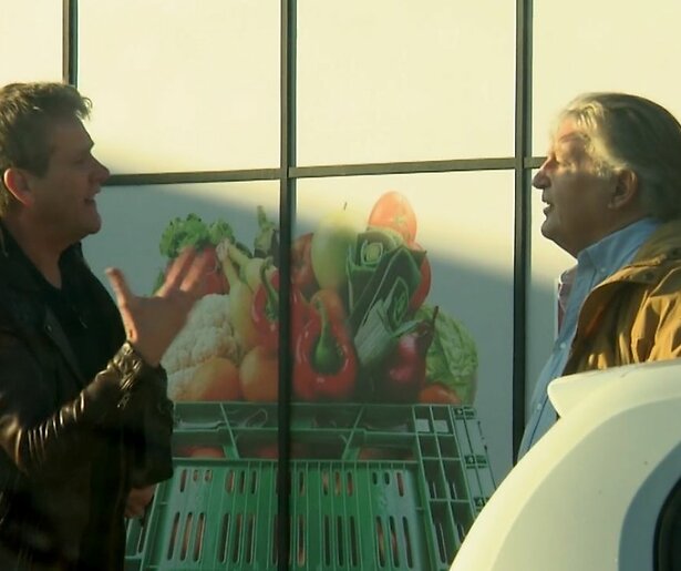 De TV van gisteren: Alberto Stegeman probeert met sekteleider te praten en Caroline Tensen is kijkcijferkoningin