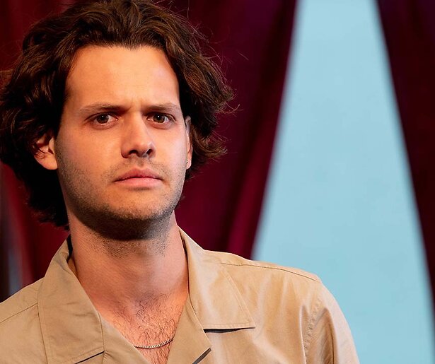 Rikkie krijgt het zwaar te verduren in All Stars & Zonen