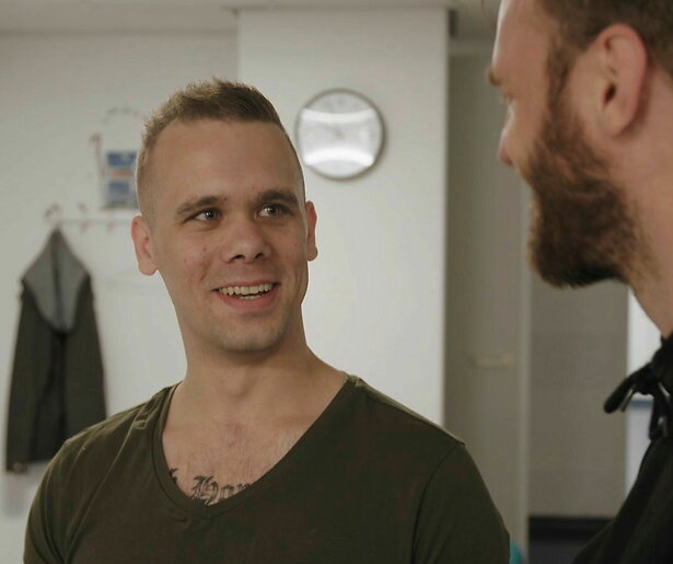 Nog meer pech voor Alex uit Over Mijn Lijk