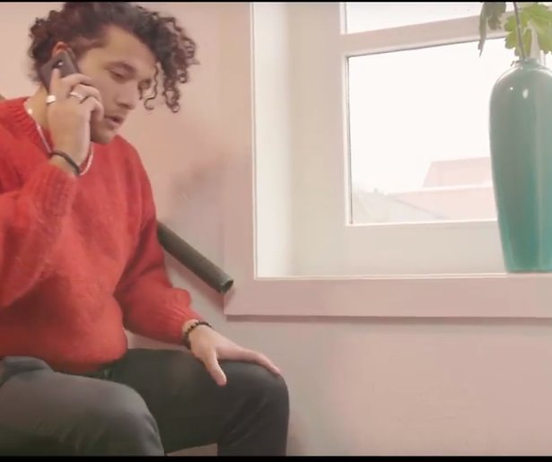 GTST-ster Faye Bezemer regisseert soapcollega's in korte film