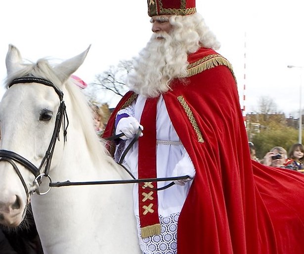 Beroemde schimmel van Sinterklaas overleden 