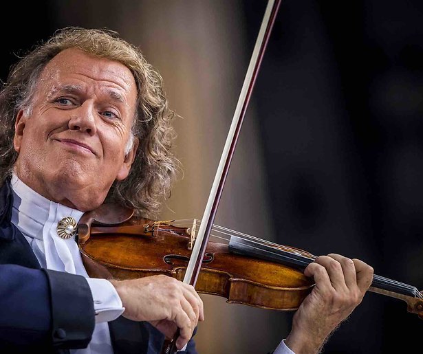 De TV van gisteren: André Rieu het populairst op voetballoze woensdag