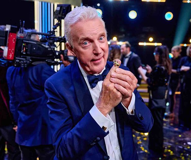 André van Duin geëerd met Gouden Televizier Oeuvre-Ring