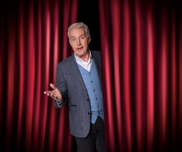 André van Duin praat in nieuw MAX-programma met collega-grappenmakers