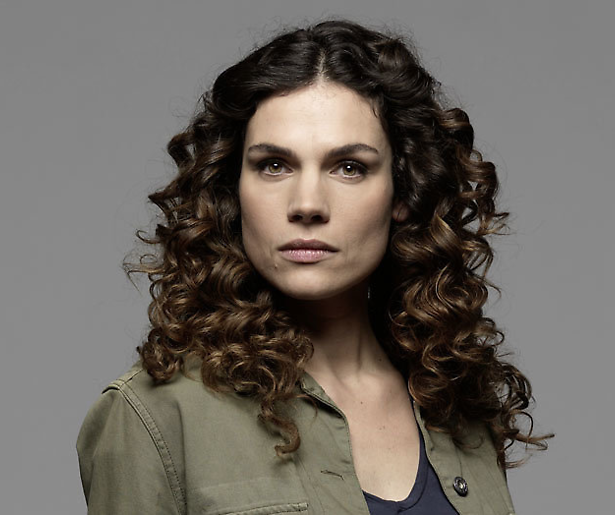 Actrice Anna Drijver start podcastserie