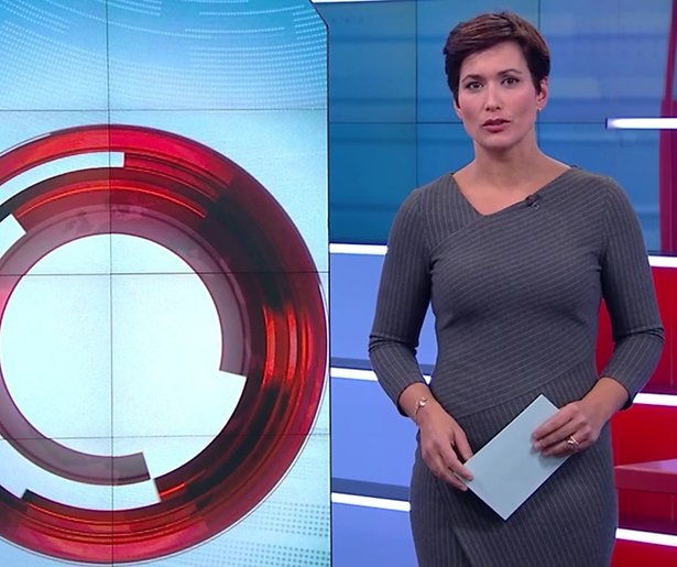 Kledingkeuze Annechien Steenhuizen leidt aandacht NOS Journaal kijkers af