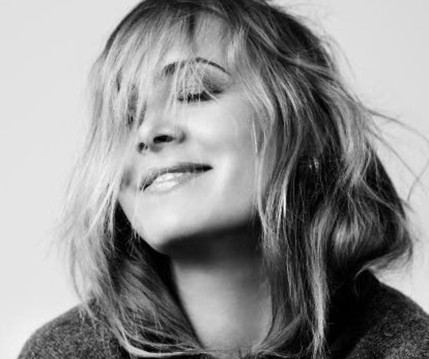 Horror-debuut van Anouk als Voice-coach