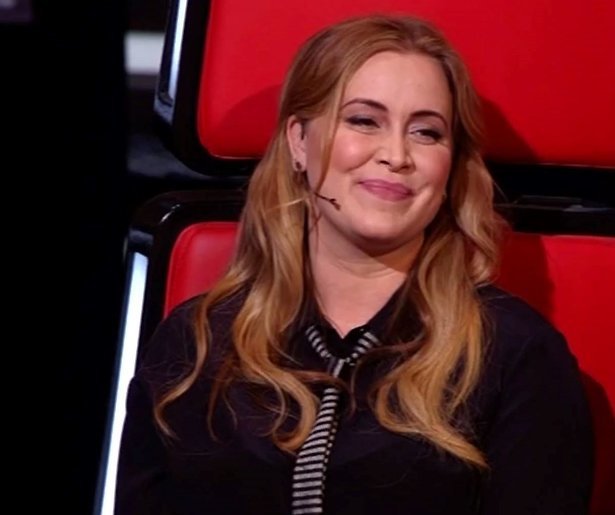 Anouk maakt YouTube-serie terwijl ze eet