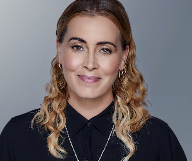 Anouk met spoed naar het ziekenhuis