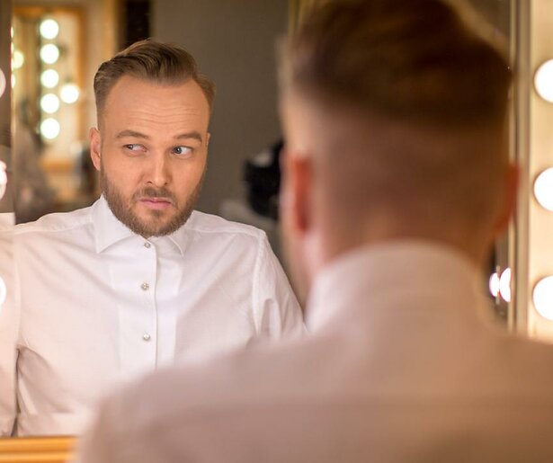 Arjen Lubach kondigt try-outs nieuwe theatervoorstelling aan