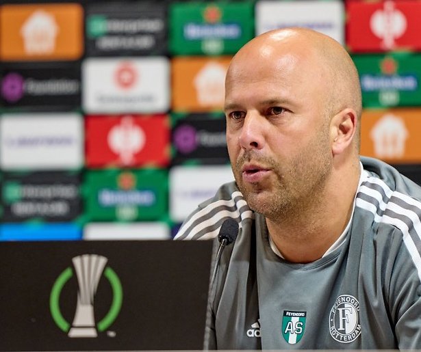 Feyenoord trapt Conference League af in Israël tegen Maccabi Haifa