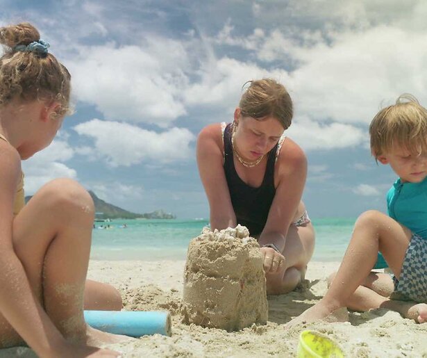 De TV van gisteren: Au Pairs verbaast kijkers: 'Nederlandse opvoeding is zo slecht nog niet'