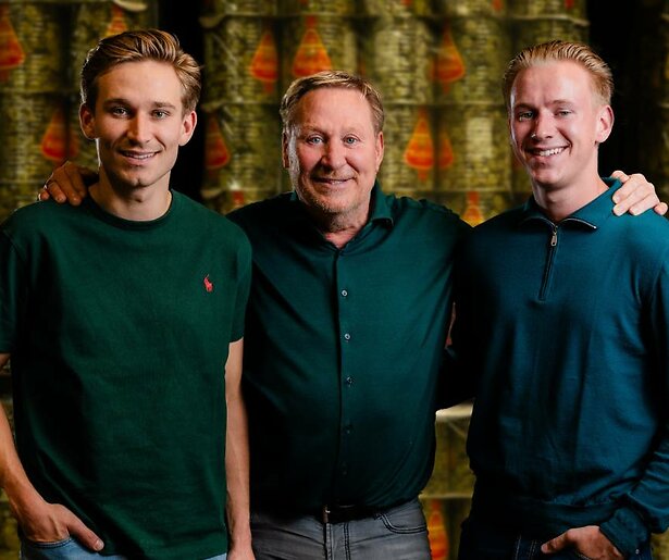 De Augurkenkoning en zijn zoons zijn terug