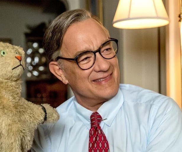 Tom Hanks inspireert een cynische journalist in A Beautiful Day in the Neighborhood