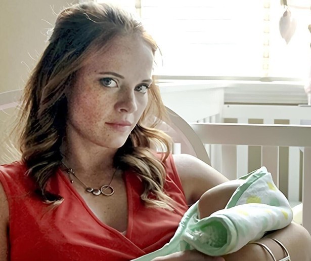 Katie Leclerc raakt geobsedeerd in dramafilm A Deadly Lullaby