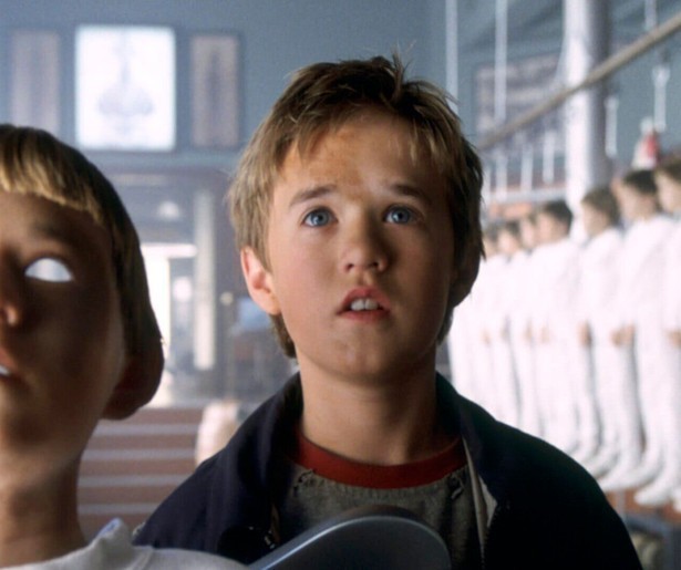 Haley Joel Osment wordt bruut aan de kant gezet in A.I. Artificial Intelligence