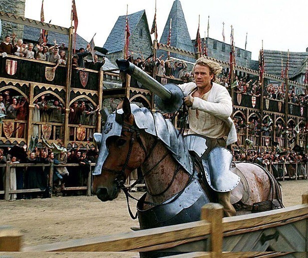 Heath Ledger speelt rockende ridder in A Knight's Tale