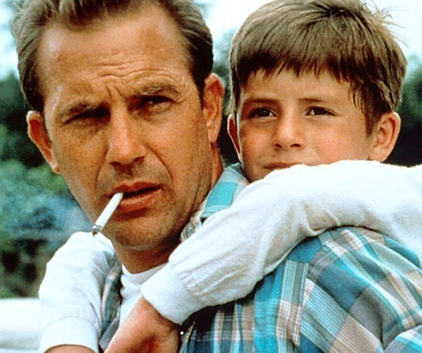 Kevin Costner bouwt een band op met zijn gijzelaar in A Perfect World