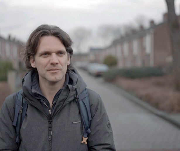 Josse de Voogd eindigt in Aangehaakt in de gemeente Velsen