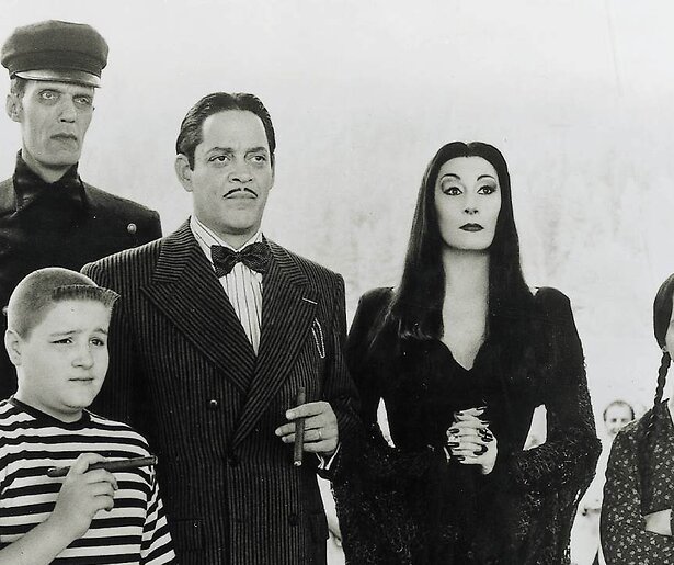 Christina Ricci moet wennen aan haar broertje in Addams Family Values