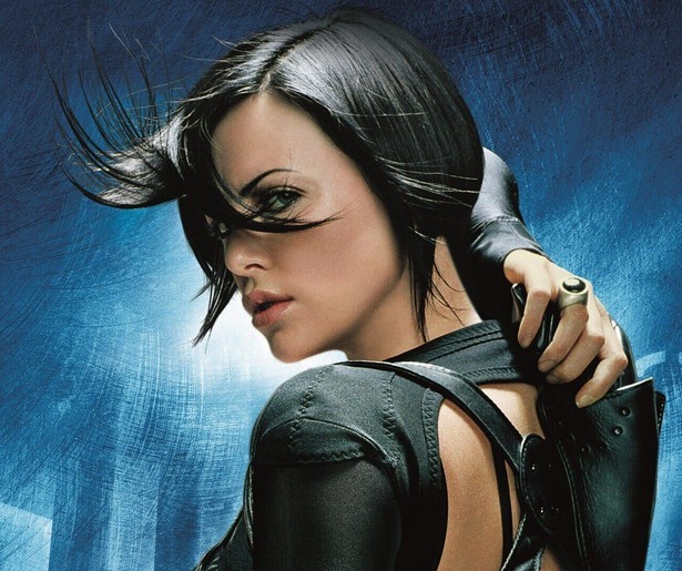 Aeon Flux: Charlize Theron trekt ten strijde als superheldin