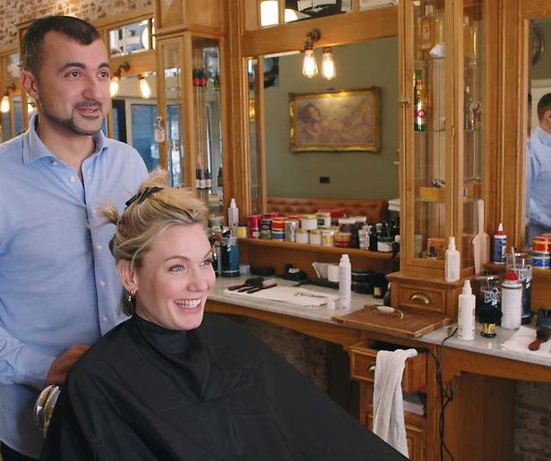 Özcan Akyol neemt schaar weer ter hand in nieuw seizoen De geknipte gast