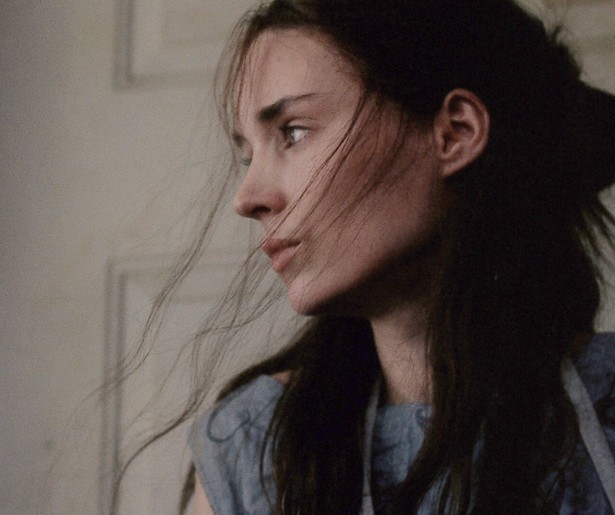 Casey Affleck ontsnapt uit de gevangenis in Ain't Them Bodies Saints