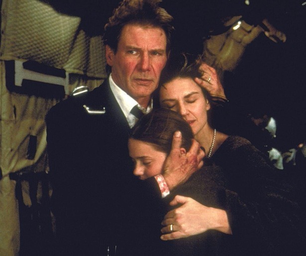 Harrison Ford lost het allemaal zelf wel op in Air Force One