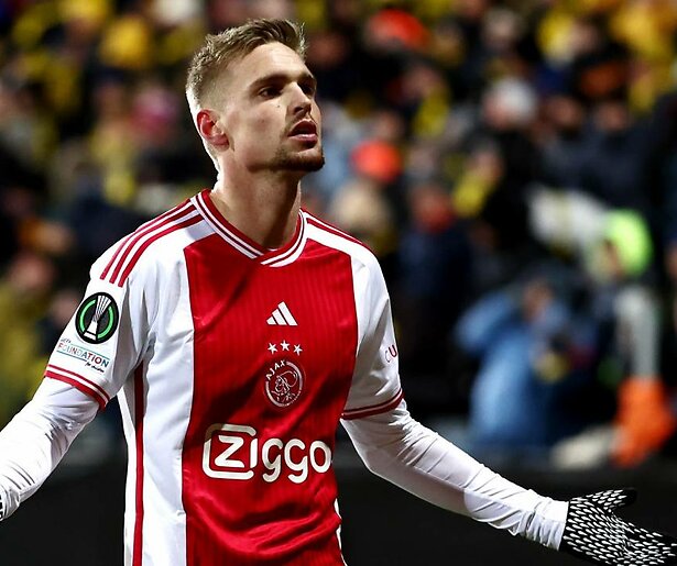 Ajax neemt het op tegen Aston Villa in strijd om de UEFA Conference League