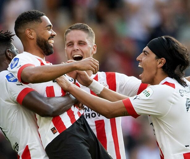 Schreuder vs. Van Nistelrooij in strijd om Johan Cruijff Schaal