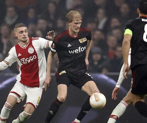 Ajax vecht door tegen Union Berlin in strijd om de Europa League