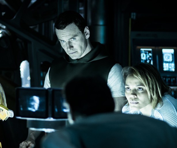 Michael Fassbender in de ruimte